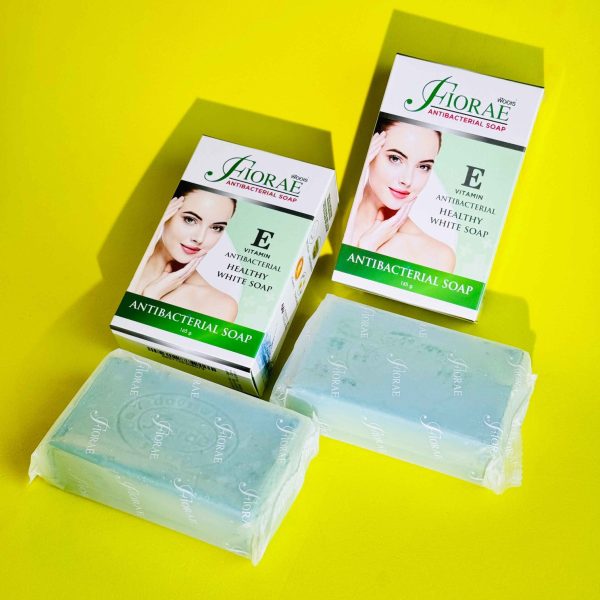 Original Gluta Fiora Antibacterial soap 165 gm - Image 2